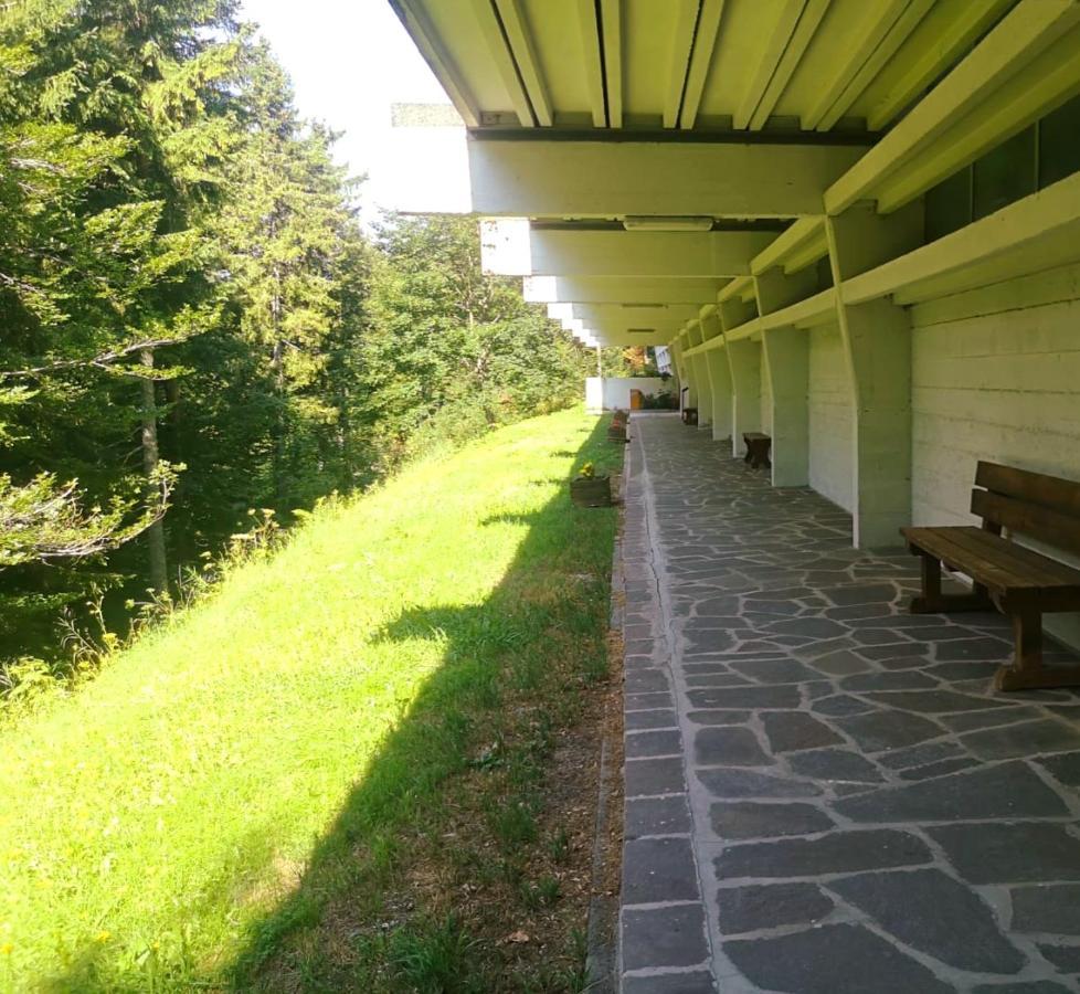 View-Stunning 2 Bedroom Apartment In The Heart Of Alps Села Невеа Екстериор снимка
